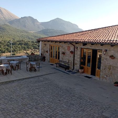 Foresteria Mongerrati Isnello Exterior photo