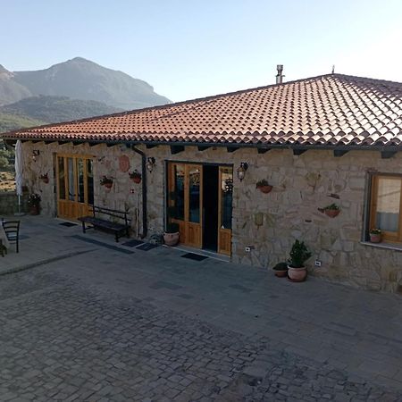Foresteria Mongerrati Isnello Exterior photo