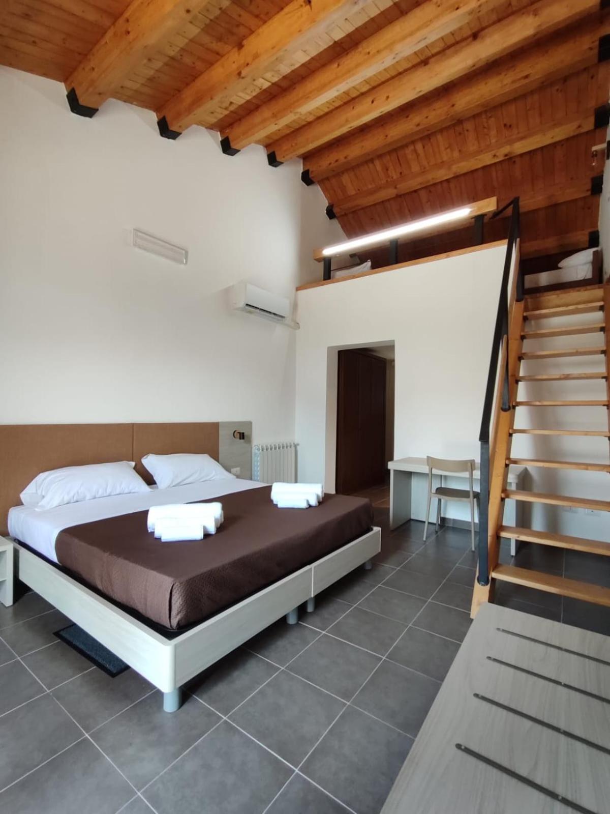 Foresteria Mongerrati Isnello Exterior photo